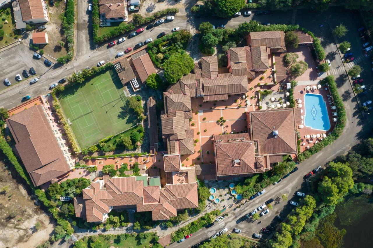 Nicolaus Club Torre Moresca Orosei Exterior foto