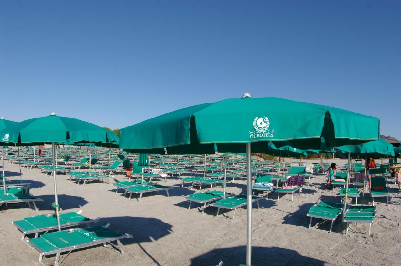 Nicolaus Club Torre Moresca Orosei Exterior foto